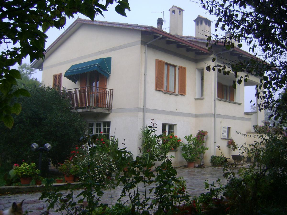 B&B La Mimosa Spello Bagian luar foto