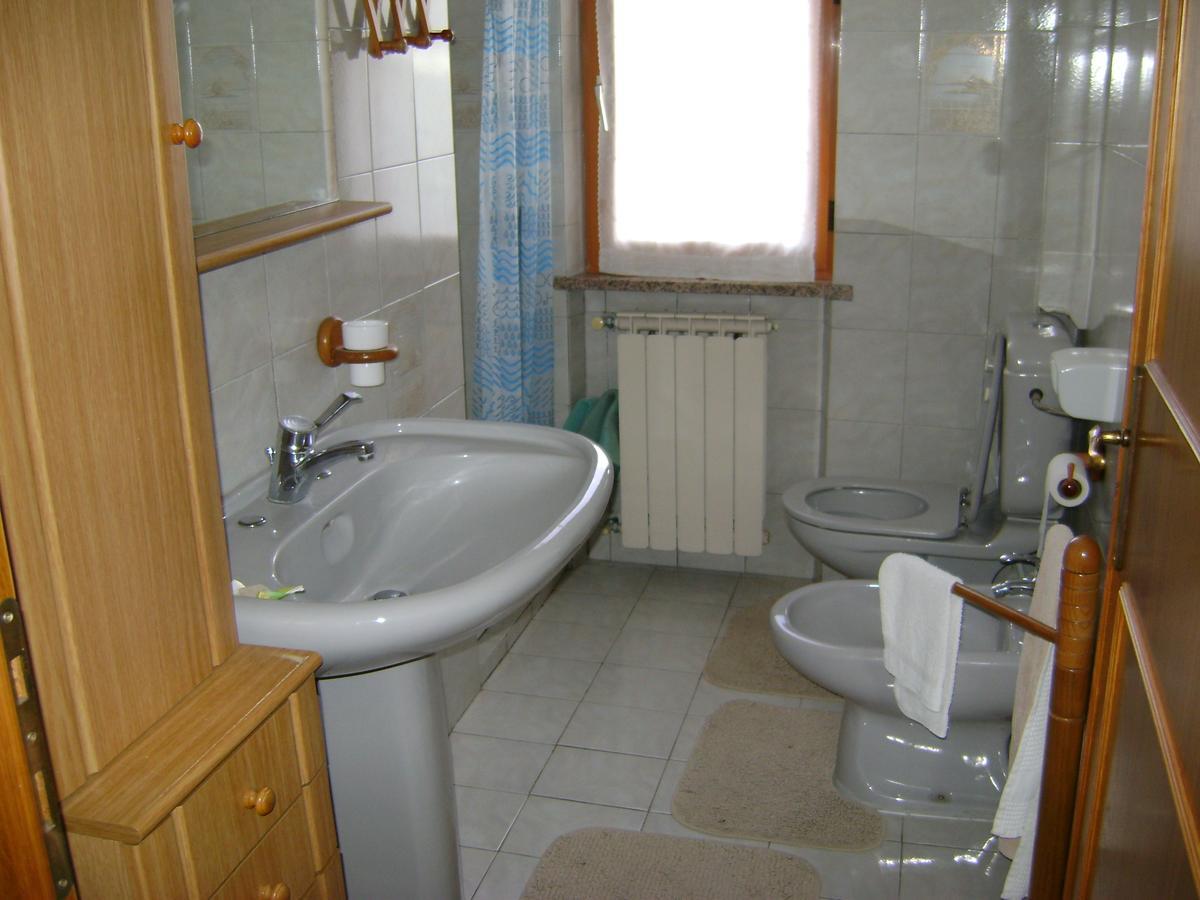 B&B La Mimosa Spello Bagian luar foto