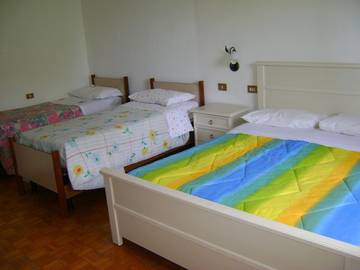 B&B La Mimosa Spello Bagian luar foto